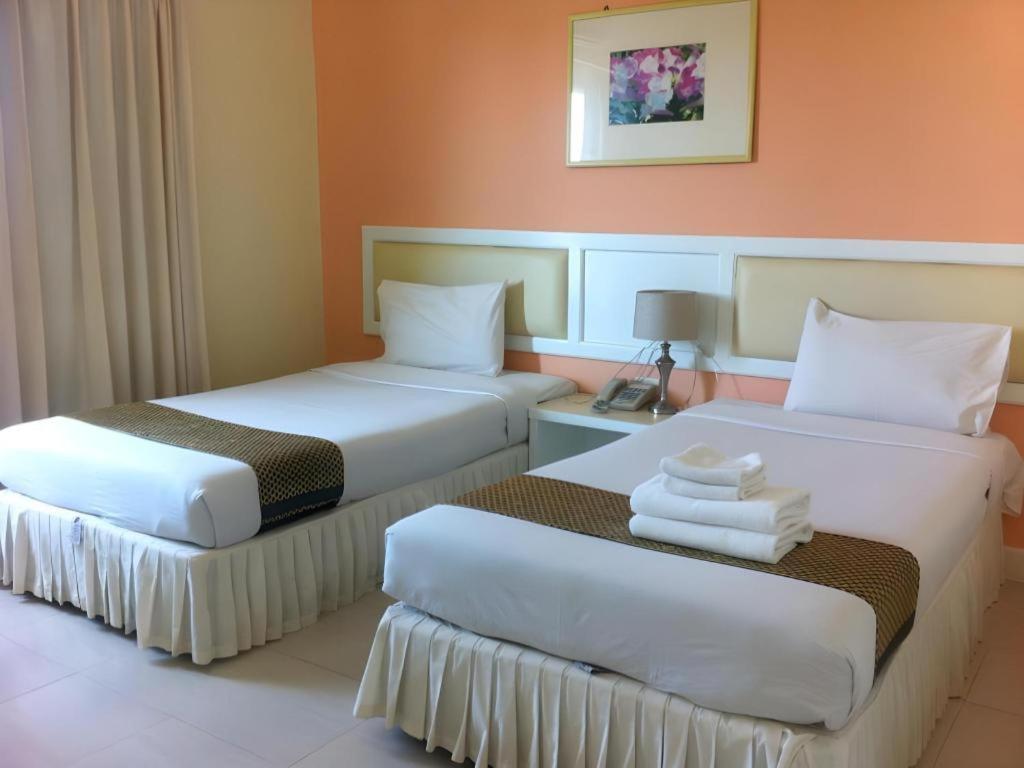 Seng Aroun Hotel Pakse Exterior foto